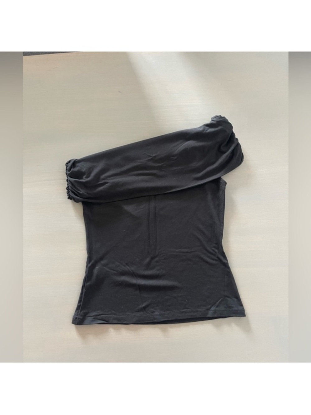 3 Banana Republic Tops - Picture 4 of 8